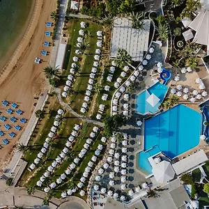 Golden Coast **** Protaras