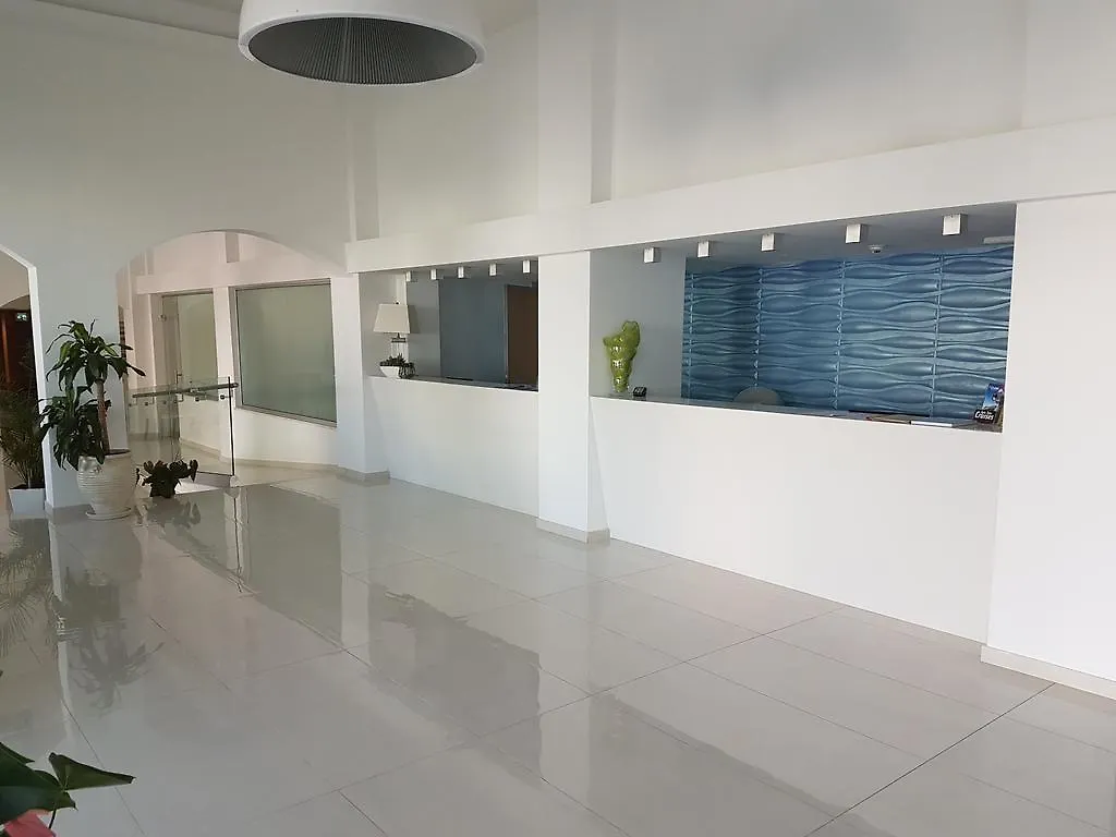 Melini Hotel Suites Protaras 3*,  Chypre